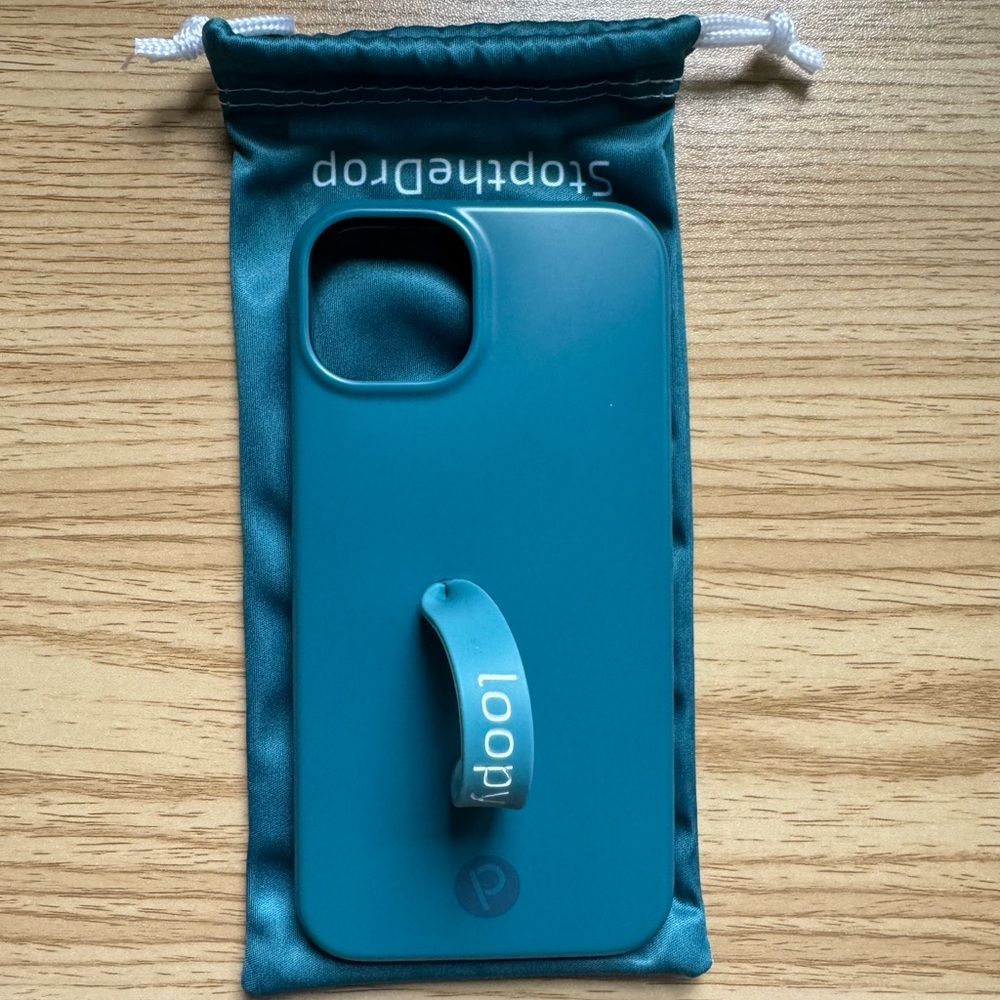 Teal iPhone 13 Loopy Case